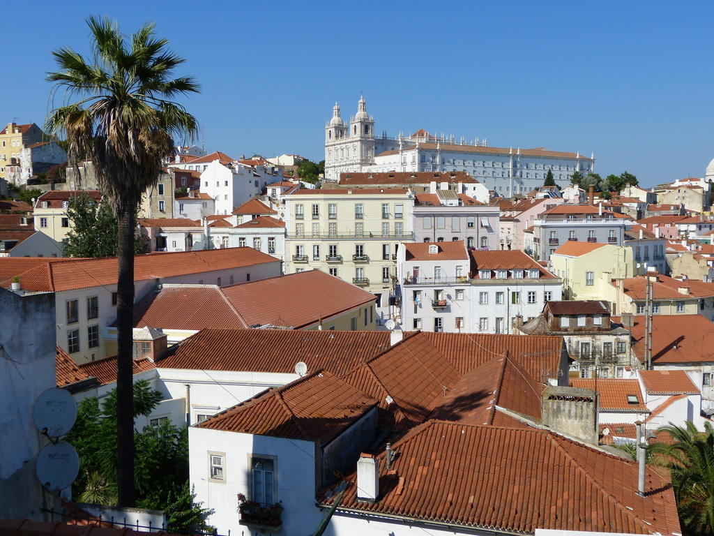 Bairrus Lisbon Apartments - Alfama Exteriör bild