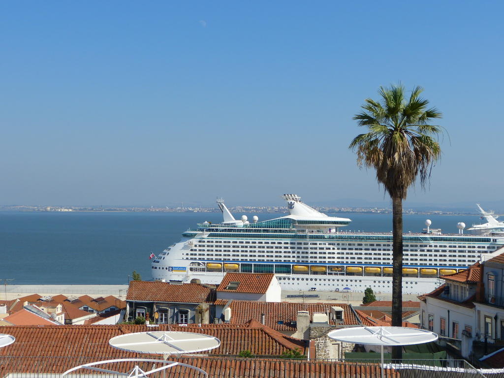 Bairrus Lisbon Apartments - Alfama Exteriör bild