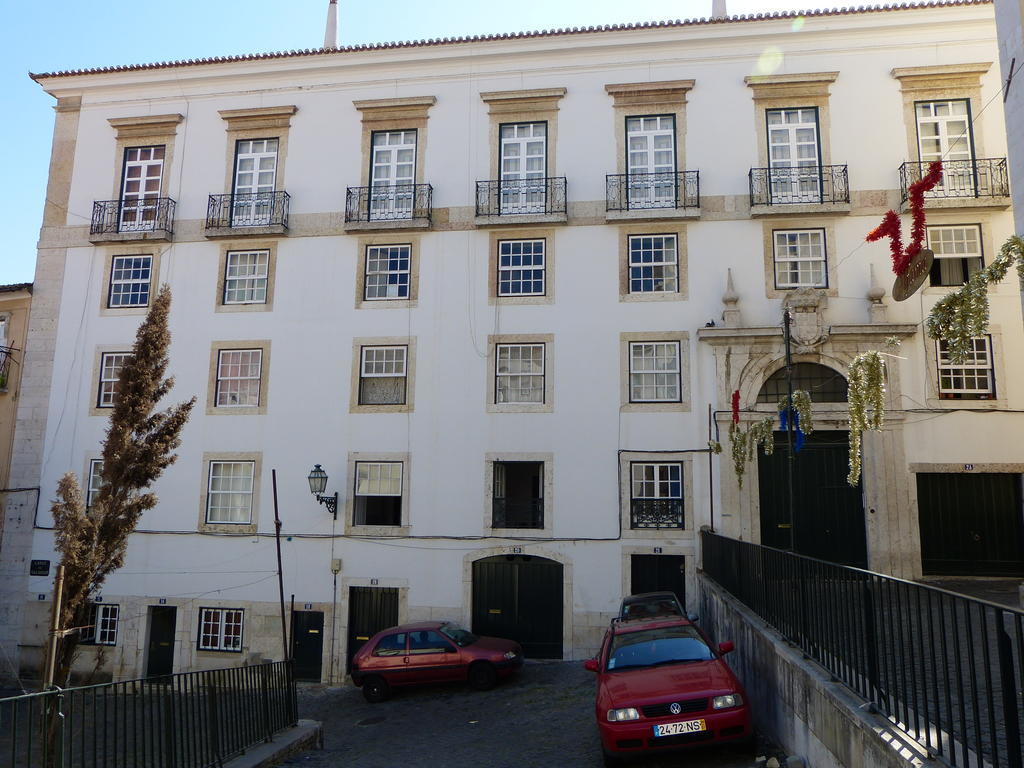Bairrus Lisbon Apartments - Alfama Exteriör bild